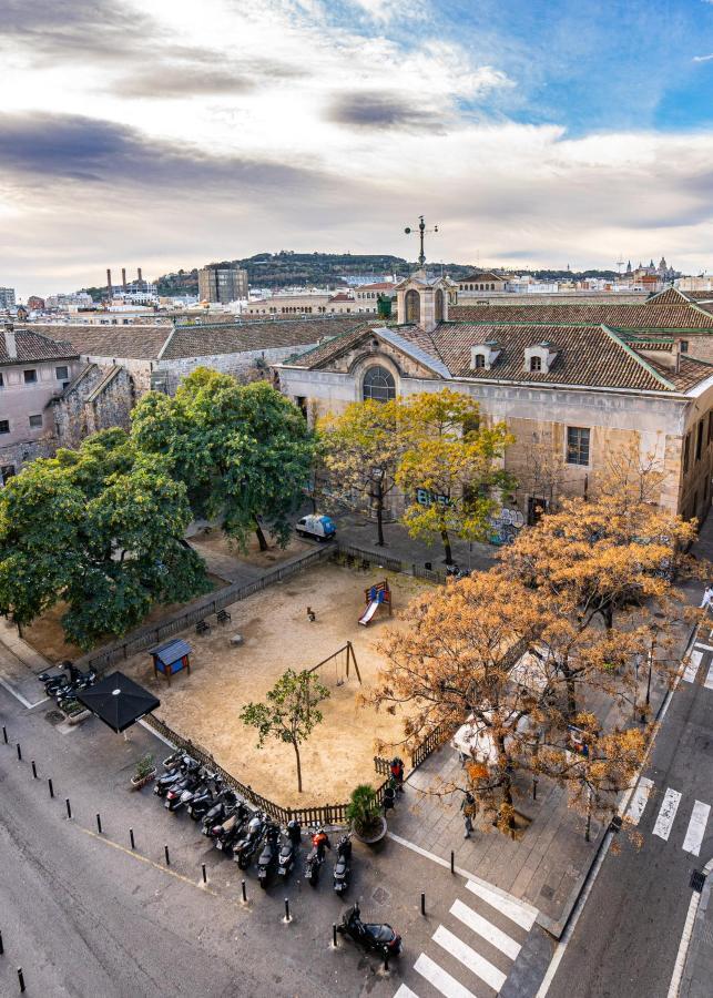 Hotel Aneto Barcelona Luaran gambar